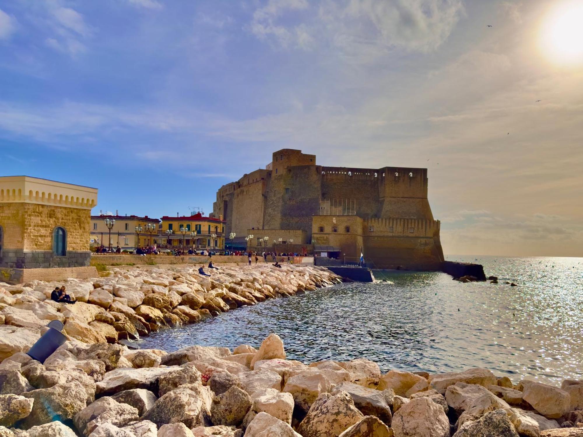 Palazzo Chiatamone Hotel Napoli Bagian luar foto